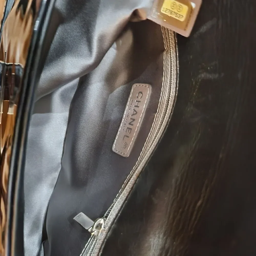Chanel Black Patent Leather Handbag - Picture 10 of 16